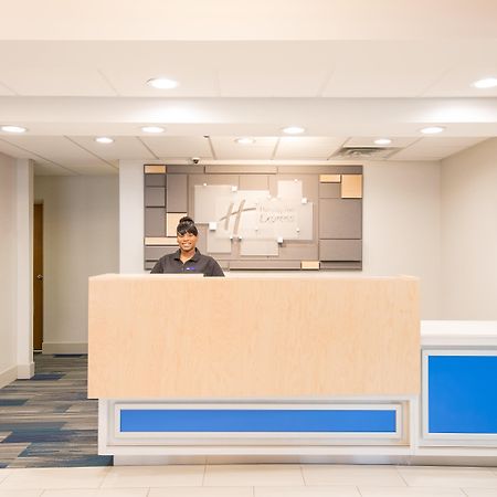 Holiday Inn Express Atlanta-Stone Mountain By Ihg Exterior foto
